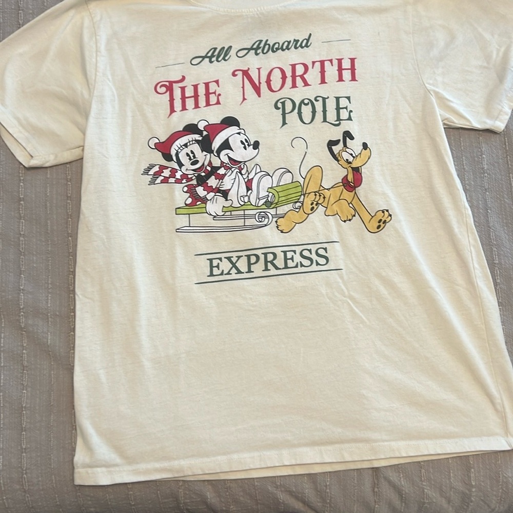 Disney Mickey Mouse Christmas North Pole T Shirt Minnie Mouse Pluto
